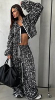 Ensemble de survêtement décontracté deux pièces pour femme, comprenant un sweat à capuche court et un pantalon large à imprimé floral en dentelle