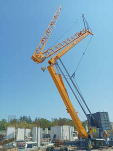 Grúa Torre Autoerigible de 4 Toneladas con Certificación CE en Venta - Product Image 2