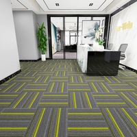Dalles de moquette commerciales en polypropylène, asphalte, PVC, PE, avec support non tissé, moquette de bureau, revêtement de sol modulaire, dalles de moquette