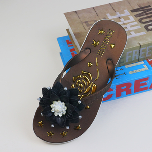 Venta al por mayor de fábrica, calzado de mujer, chanclas calientes, zapatillas, chanclas, zapatillas para damas - Product Image 5