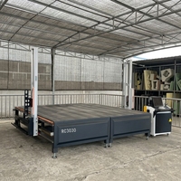 Machine de découpe de mousse à fil chaud CNC Rongchi économique avec cadre en fil galvanisé pour la découpe d'isolation en briques EPS de construction