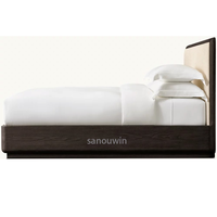 Minimalistisches Design Modernes Eichenholz-Bettgestell Schlafzimmerbett Elegantes Hotel-Gästezimmer Innenbereich Schlafmöbel Gepolstertes Bett