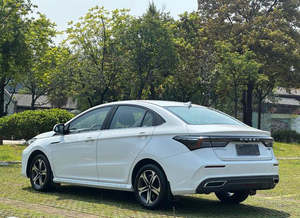 En stock 2022 modèle Chery Arrizo 5 PLUS voiture d'occasion 1.5L CVT intérieur foncé sièges en cuir moteur Turbo R17 taille du pneu direction gauche - Product Image 3