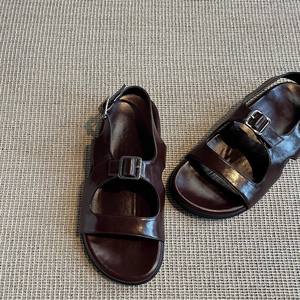 Sandalias Planas Romanas Versátiles para Mujer, Diseño Retro con Hebilla y Correa, Punta Abierta, para Playa y Exteriores, Versión Piel de Oveja - Product Image 3