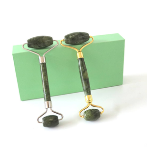 ลูกกลิ้งนวดหน้าหยกเขียว - Product Image 4