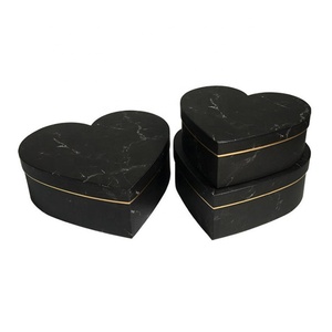 <span class=keywords><strong>Caja</strong></span> <span class=keywords><strong>de</strong></span> Cartón <span class=keywords><strong>con</strong></span> Forma <span class=keywords><strong>de</strong></span> Corazón y Tapa Transparente para Regalos <span class=keywords><strong>de</strong></span> Boda, <span class=keywords><strong>Dulces</strong></span>, <span class=keywords><strong>con</strong></span> Sabor Romántico a Fresa y Flores - Product Image 4