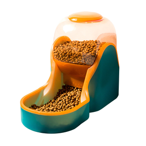 Venta al por mayor de material plástico de alta calidad y dispensador de alimentos de espacio antideslizante para mascotas - Product Image 2