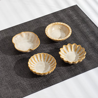 Lot de 3 bols à collation en céramique personnalisés, faits main, blancs, avec bord festonné et glaçure tourbillonnante beige, pour sauces et cuisine, OEM, vente en gros