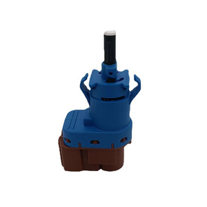 Interruptor de Luz de Freno Fiat 50512681 50520116 6w8313480AB para Reemplazo y Reparación, Interruptores Automotrices de Plástico y Hierro - Product Image 2