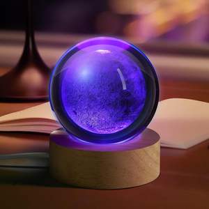 Lampe de nuit en gros, ornement d'intérieur en cristal 3D, petite boule lumineuse - Product Image 3