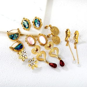 Irregular Heart Shape <b>Stud</b> <b>Earrings</b> 18k Gold Plated Zinc Alloy Party Jewelry Women Fashion Drop <b>Earrings</b> - Product Image 1