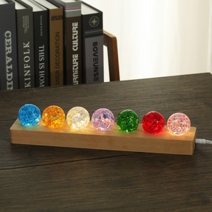 Veilleuse boule sphère fissurée en <span class=keywords><strong>verre</strong></span> de 7 couleurs avec base en bois LED 40mm - Product Image 6