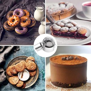 Lot de 8 emporte-pièces personnalisés en acier inoxydable argenté, écologiques, avec poignée, pour donuts, biscuits et pâtisseries - Product Image 6