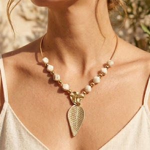 Gold Open Collar Necklace Green Marble Irregular Beads Textured Metal Leaf Pendant Women Boho Vacation Neck Jewelry - Product Image 6