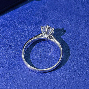 Luxeora 18K vàng bất Wedding Jewelry rực rỡ phòng thí nghiệm tạo ra chiếc nhẫn kim cương với cổ điển 6 Claw thiết lập IGI chứng nhận - Product Image 3