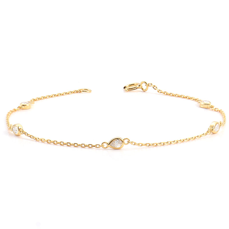 Bracelet en or 14 carats avec diamants moissanite