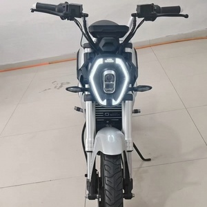 <span class=keywords><strong>Moto</strong></span> électrique robuste et structurée Super <span class=keywords><strong>Soco</strong></span> <span class=keywords><strong>TC</strong></span> : Capacités de performance exceptionnelles pour le transport quotidien en ville - Product Image 4