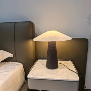 Lámpara de Mesa de Mármol Natural Español, LED E27, con Interruptor, Lámpara de Escritorio de Diseño Nórdico Moderno y Minimalista para Dormitorio o Sala de Estar - Product Image 3