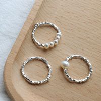 925 Sterling Silber Crushed Bead Natürliche Süßwasserperle Stapelbarer Ring Unregelmäßiger Strukturierter Bandring Täglicher Schmuck