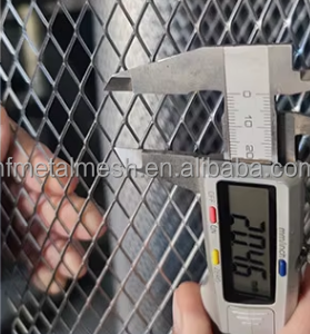 Panneaux en maille d'aluminium coloré/acier à faible teneur en carbone pour la décoration ou les allées - Product Image 3