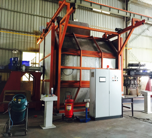 เครื่องผลิตถังน้ำขนาดใหญ่แบบโรโตโมลดิ้ง รุ่น Two Two Carriages Shuttle สำหรับถัง IBC ขนาด 1 ตัน - Product Image 2