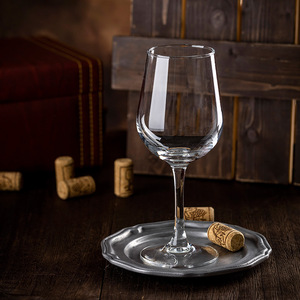 Elegante Copa de Vino Tinto de 350 ml con Tallo, Estilo Europeo, para Cócteles, Fiestas y Uso Doméstico - Product Image 5