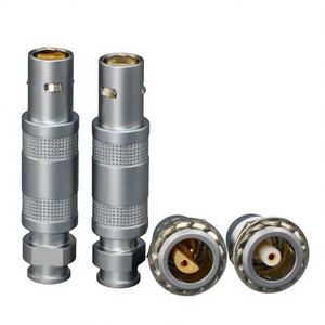 RealRun Aviation Plug Connector Zelfvergrendelende halvemaanvormige stekker 1/<span class=keywords><strong>2</strong></span>/3/4/5 naar NP coaxiale connector Zorgt voor een stabiele verbinding - Product Image 4