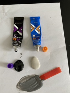 Высокоэффективный эпоксидный клей для тяжелых условий эксплуатации со стальными волокнами, время отверждения 5 минут, для работы по дереву, 48 г - Product Image 3