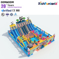 Château Gonflable Commercial Prêt pour l'Aventure, Décoration Panda Vibrante, Double Toboggan, Zone de Rebond Renforcée, Château Gonflable Certifié CE