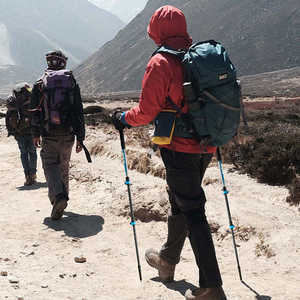 Bâton <span class=keywords><strong>de</strong></span> <span class=keywords><strong>ski</strong></span> <span class=keywords><strong>de</strong></span> randonnée pliable et réglable en aluminium 7075, léger et compact, avec poignée en EVA en 3 sections, idéal pour les voyages en plein air - Product Image 6