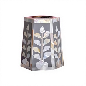 Sofisticado juego de Mubkhar con incrustaciones de perlas hechas a mano diseñadas para regalos de boda árabes Ramadán y fragancia para el hogar - Product Image 1