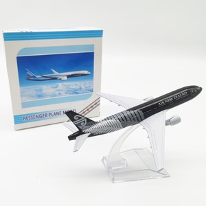 ขายร้อน โมเดลเครื่องบิน <span class=keywords><strong>B777</strong></span> แอร์นิวซีแลนด์ ขนาด 1:<span class=keywords><strong>400</strong></span> ยาว 16 ซม. ผลิตจากโลหะผสม สำหรับขาย - Product Image 4