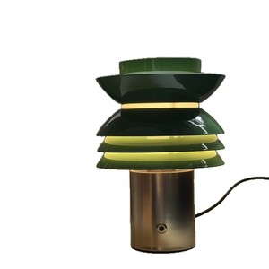 Lámpara de mesa de cristal en capas E27 LED 220V, iluminación de escritorio que cuida la vista para decoración de hoteles y casas de huéspedes - Product Image 5
