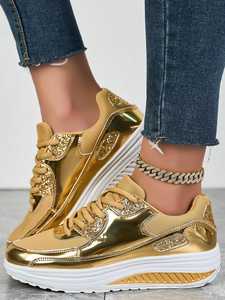 Zapatillas deportivas casuales de moda para mujer con suela gruesa y elevada, de malla transpirable, diseño dorado brillante estilo palacio para caminar - Product Image 4