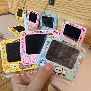 Mini tourne-disque en PVC en gros, porte-clés de jeu d'anime, jouet fantaisie, prix pour enfants, arcade, hamster, tableau d'écriture de poche, <span class=keywords><strong>projecteur</strong></span> en plastique - Product Image 4