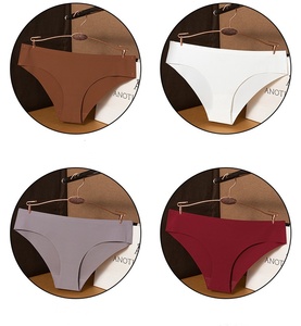 Nuovi Slip Europei Senza Cuciture in Seta Ghiaccio Traspirante a Vita Media Bikini Taglia Grande Mutandine Triangolari da Donna - Product Image 3