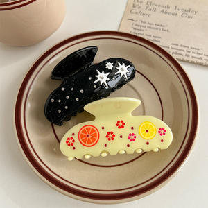 Kinling กิ๊บหนีบ<span class=keywords><strong>ผม</strong></span>อะซิเตทประดับเพชรขนาดกลางสีดำสุด<span class=keywords><strong>เท่</strong></span>ห์สีเหลืองมะนาวหวาน - Product Image 2