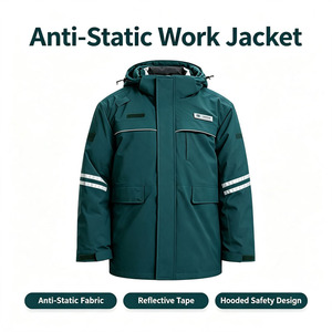 Vêtements de travail d'hiver personnalisés en gros, veste de travail antistatique à capuche avec bandes réfléchissantes pour la construction - Product Image 2