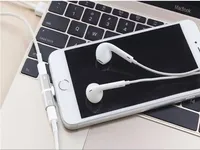 Adaptador de Auriculares de Alta Calidad con Conector de 3.5mm, Función OTG, Material de PVC/ABS, Cable Blanco Corto Auxiliar para Teléfono Móvil iPhone
