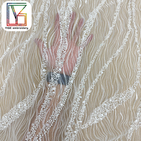 Tissu en dentelle Chantilly à sequins, tissu en dentelle française perlée, tissu en dentelle blanche perlée pour robe de soirée élégante