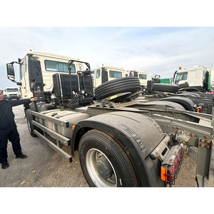 Nuovo SINOTRUCK Howo <span class=keywords><strong>4x2</strong></span> Automatico con Motore Weichai >450HP Euro <span class=keywords><strong>4</strong></span>, Guida a Sinistra, Sospensioni Pneumatiche, Trattore per Rimorchi Pesanti FAST - Product Image 6