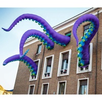 Décoration de bâtiment géante, tentacules de pieuvre gonflables verts, tentacules de pieuvre suspendus