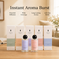 Diffuseur de parfum à fleurs séchées avec bâtonnets en bois Sola dans un vase en verre transparent pour une décoration intérieure luxueuse, cadeau parfumé