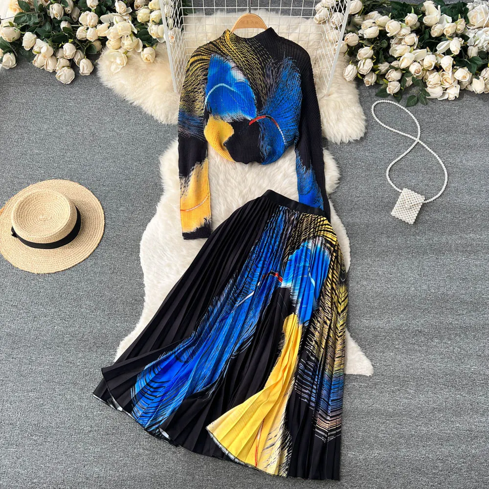 Boutique Wholesale 2022 Autumn Gradient Printing Suit Round Neck Sweater Medium Length Pleated Skirt Women's Suit