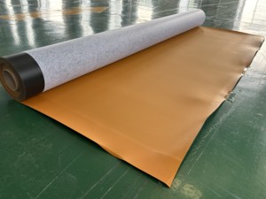 Membrana Impermeabilizante TPO, Espesor de 0.5mm-2mm, Película para Techos TPO con Respaldo Autoadhesivo - Product Image 3