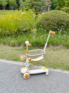 Patinete Infantil Plegable Ajustable 3 en 1, Patinete para Niños con 3 <span class=keywords><strong>Ruedas</strong></span> con Luces, Ligero, para Exteriores, con Asiento - Product Image 3