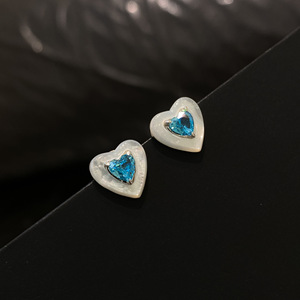Pendientes de Plata de Ley S925, Diseño Retro de Lujo, Color Azul Marino, Forma de Corazón, Concha Blanca, Diseño de Nicho de Alta Gama, Joyería de Cristal - Product Image 5