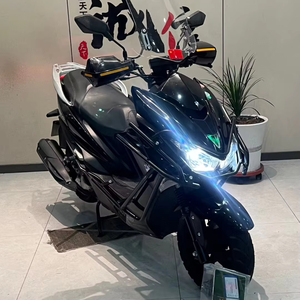 Bicicleta de calle a gasolina usada de alta calidad ReplicaBMW Scooter 200cc con altavoz Bluetooth - Product Image 3