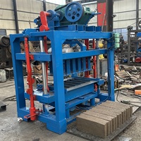 Machine à fabriquer des blocs de béton non cuit QT4-40 à fonctionnement manuel, populaire en Afrique, pour la construction de maisons