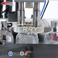 Machine de capsulage automatique à tête unique à changement rapide CE pour pots de soin, flacons de sérum dans la ligne d'emballage cosmétique et de soins de la peau